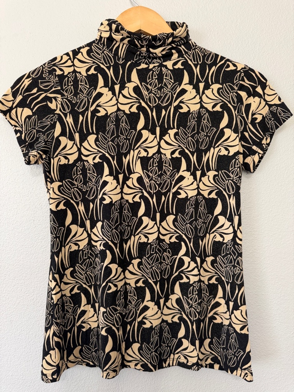 Alfani Mob Wife Aesthetic Short Sleeve Floral Mock Neck Top Small Black & Beige